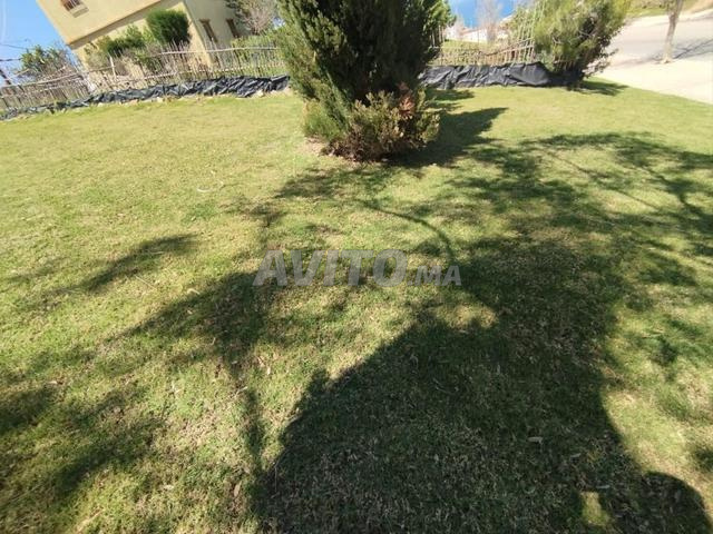 Terrain sur la rue 15 mètres Es-Sania à vendre, vue sur mer - 2