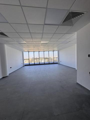 Bureau 72 m2 Haut Standing - Orchidées 6 (À Louer) - 2