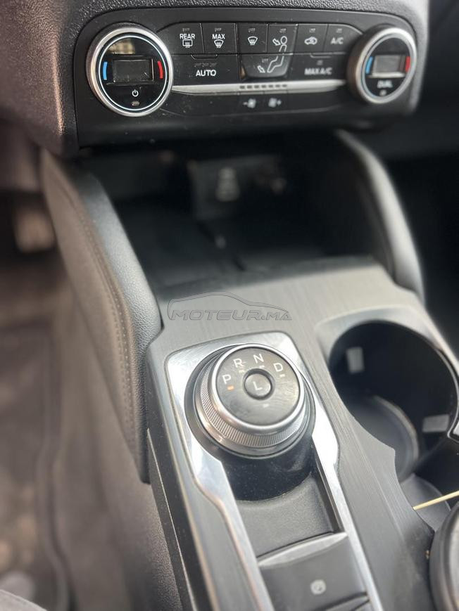 ford kuga model 2022. automatic 100000km