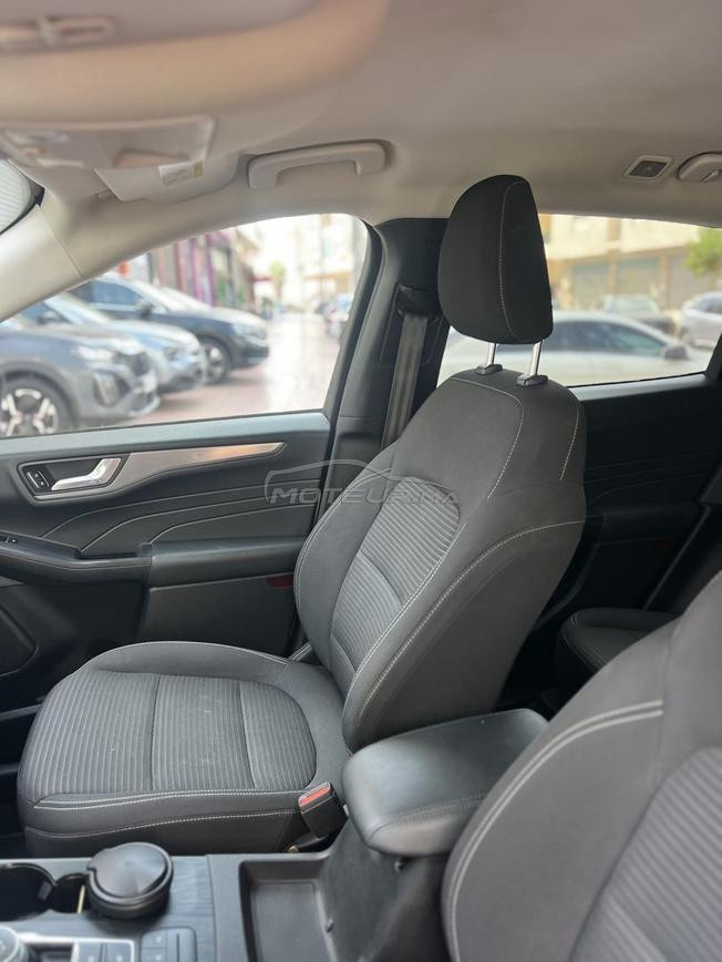 ford kuga model 2022. automatic 100000km