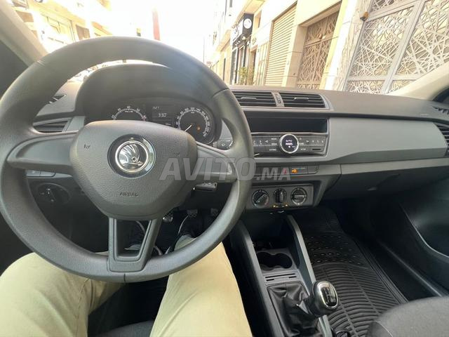 Skoda Fabia en très bon état - 2