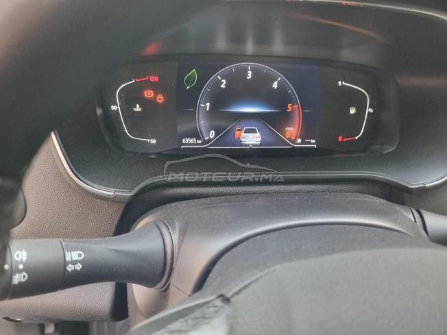 Megane 4 automatique 6cv 1er main. 2024