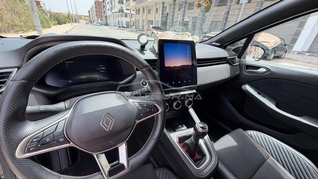 Renault Clio Diesel Manuelle 2024 à Kénitra