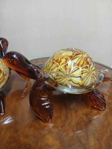 Statue de tortue en verre soufflé