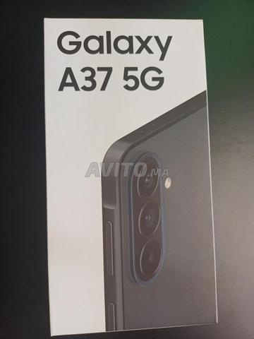 Galaxy A37 5G 8G RAM 128G Neuf