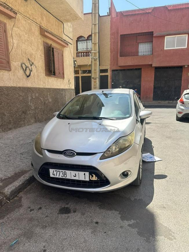 Ford Fiesta Essence Manuelle 2011 à Ain Aouda