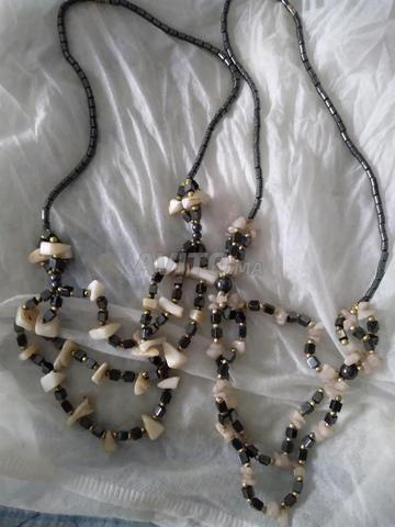 Ensemble de bijoux et accessoires - 2