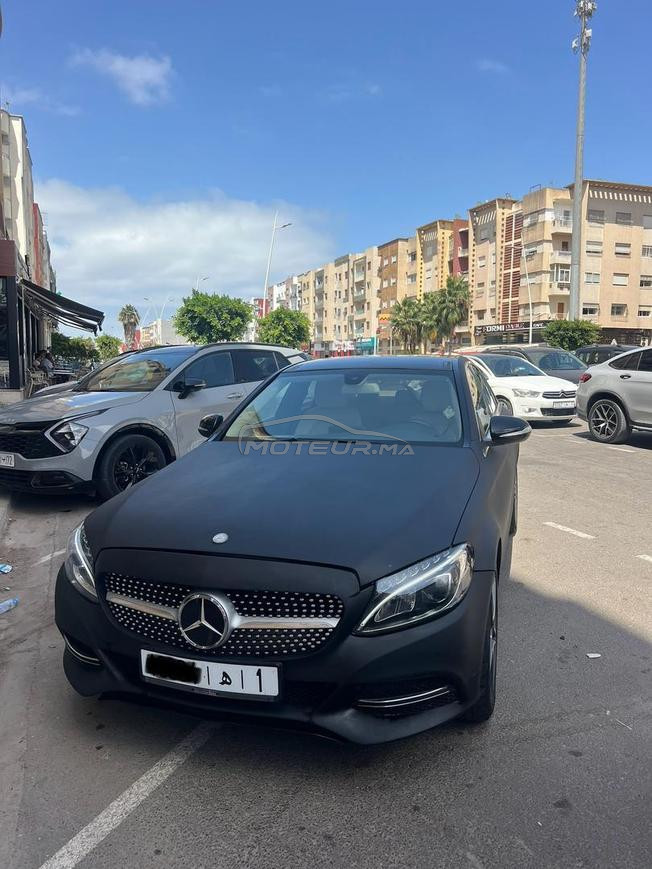 مرسيدس بنز c220 موديل 2015 بحالة ممتازة للبيع.