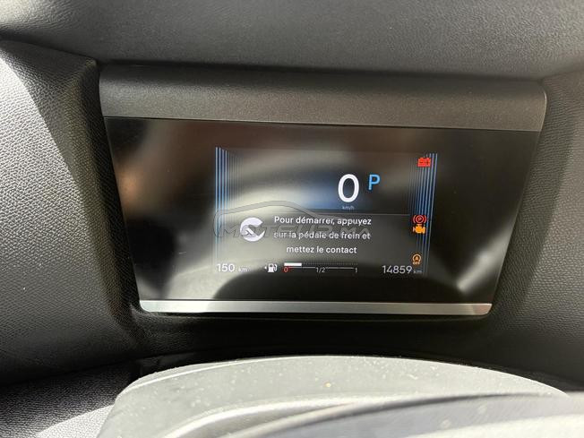 Citroën C4 Essence Automatique 2025 à Béni Mellal