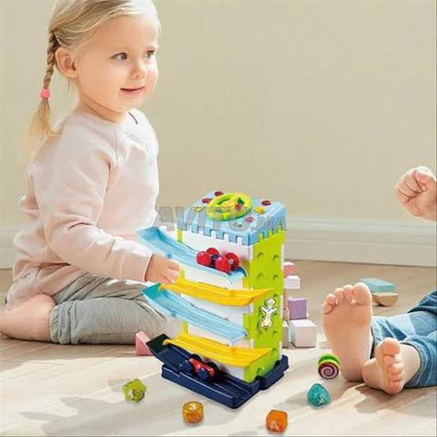 دائرة كرات وسيارات ثلاثية الأبعاد - 2