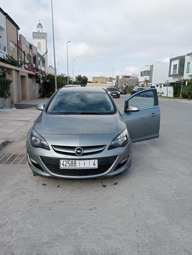 Opel Astra Automatique