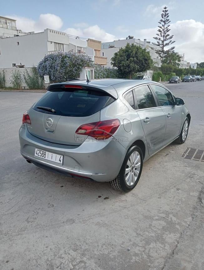 Opel Astra Automatique