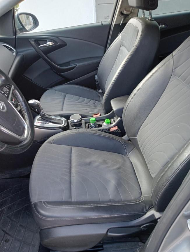Opel Astra Automatique
