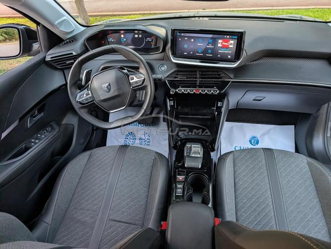 Peugeot 208 Hybride Automatique 2025 à Rabat