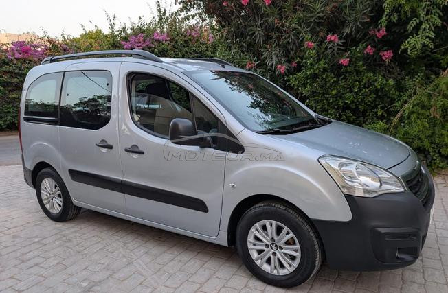 Peugeot Partner Diesel Manuelle 2018 à Rabat