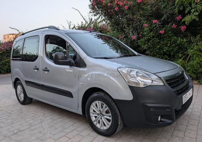 Peugeot Partner Diesel Manuelle 2018 à Rabat