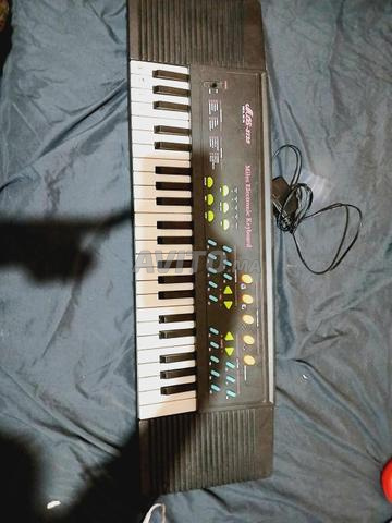 Clavier électronique Miles - 2
