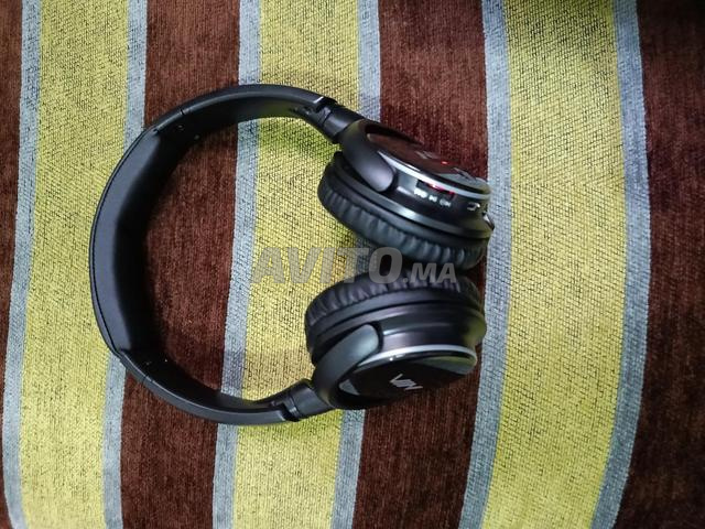 Casque Bluetooth neuf marque NIA son puissant - 2