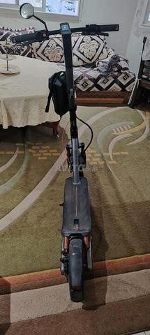 Xiaomi Scooter 6 Max batterie 100%, garantie - 2