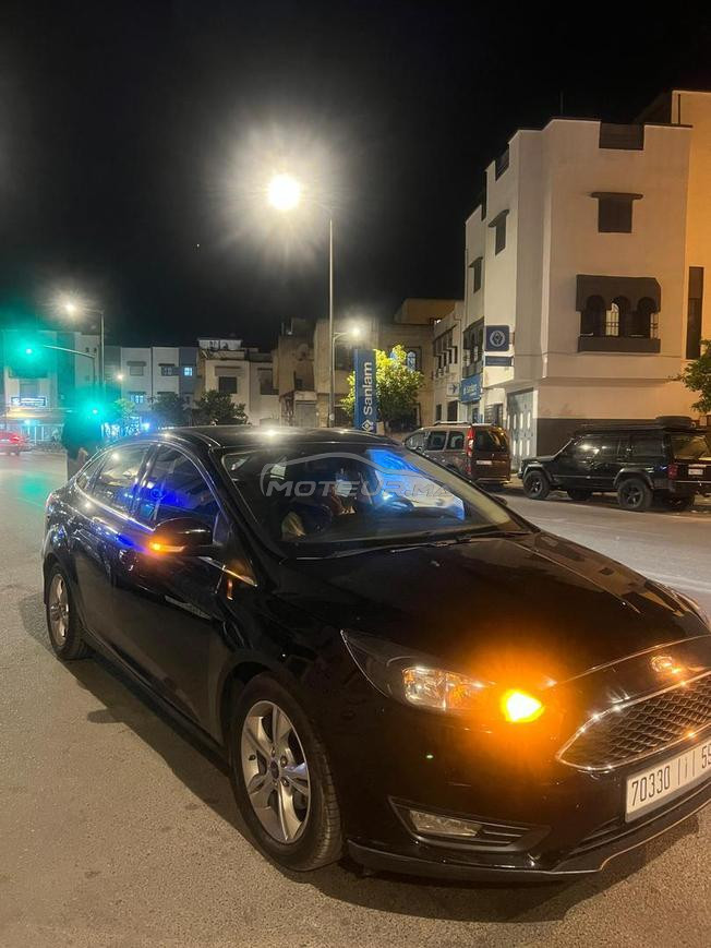 سيارة في حالة جيدة للكساب فقط