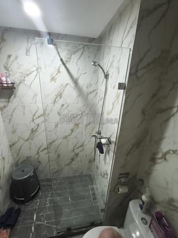 حاجز الدش من الزجاج المقوى (زجاج سيكوريت)