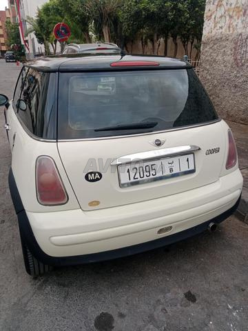 ميني كوبر موديل 2005 بحالة ممتازة جداً