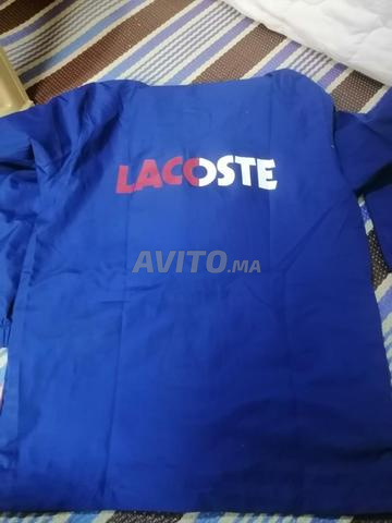 Nador : Vente de survêtement - 2