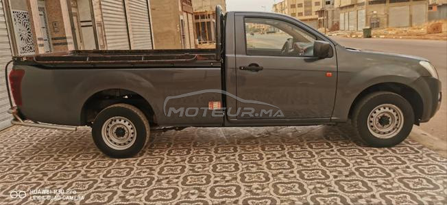 ايسوزو ديماكس 2023 اليد الأولى 