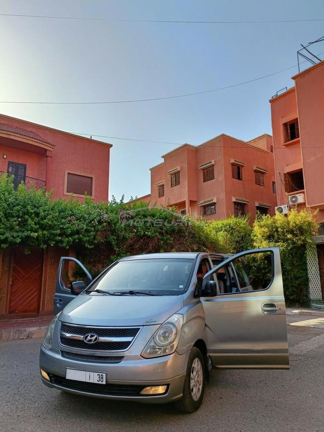 Hyundai H1 
