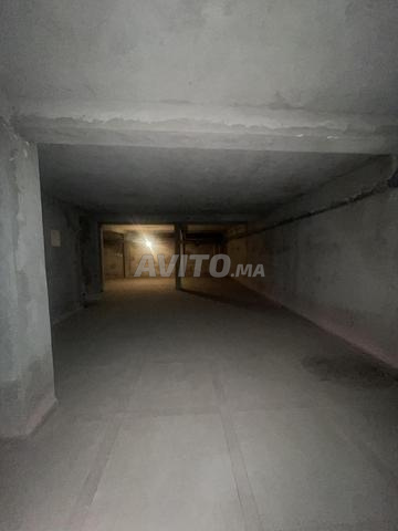 محل تجاري 134 متر مربع بموقع جيد - 2