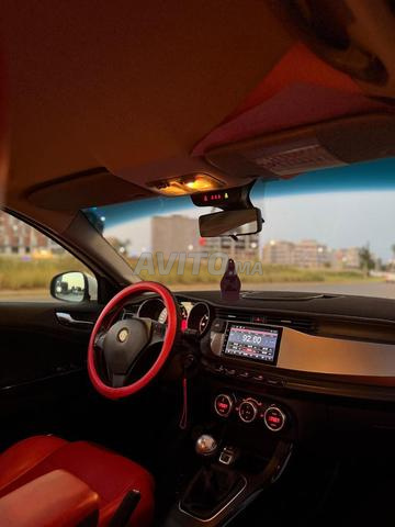 Alfa Romeo Giulietta - 2