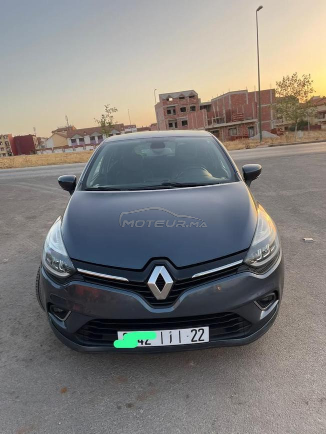 Renault Clio très von état à vendre 