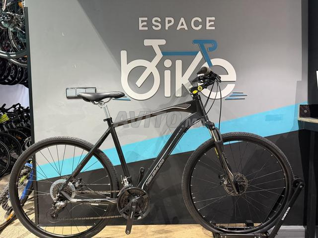 Vélo VTC Nakamura