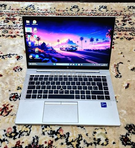 كمبيوتر محمول HP i5 الجيل 11 16 جيجابايت 512 جيجابايت