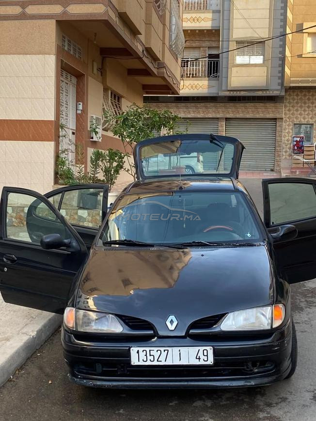 Renault Megane Diesel Manuelle 1998 à Taza
