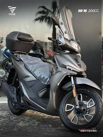 فوجي SR 16