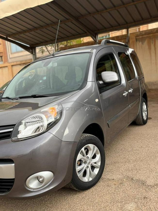 renault kangoo 2021