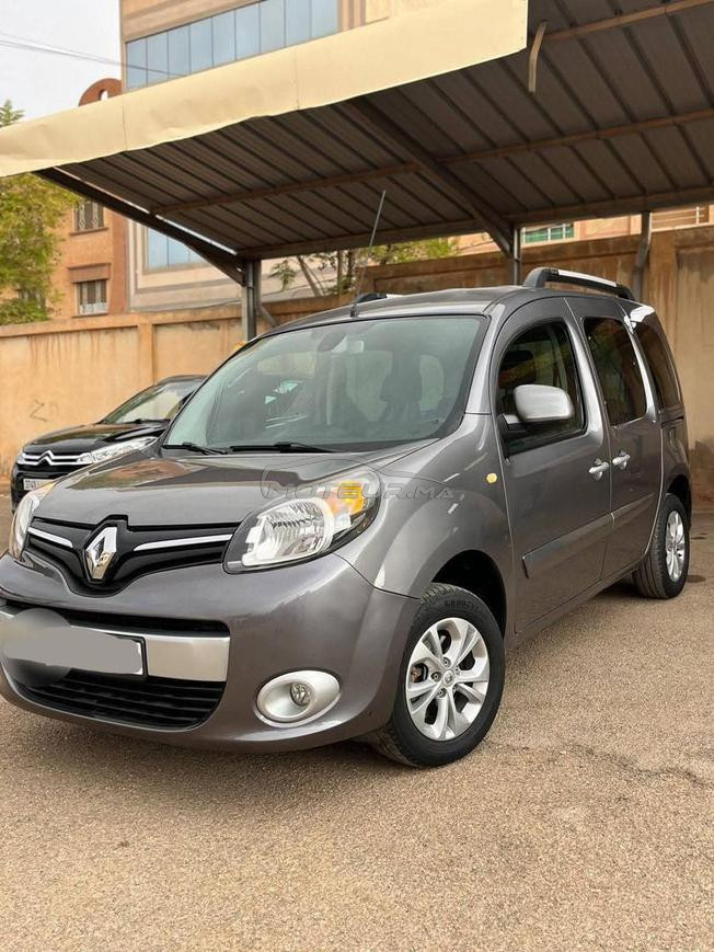 renault kangoo 2021