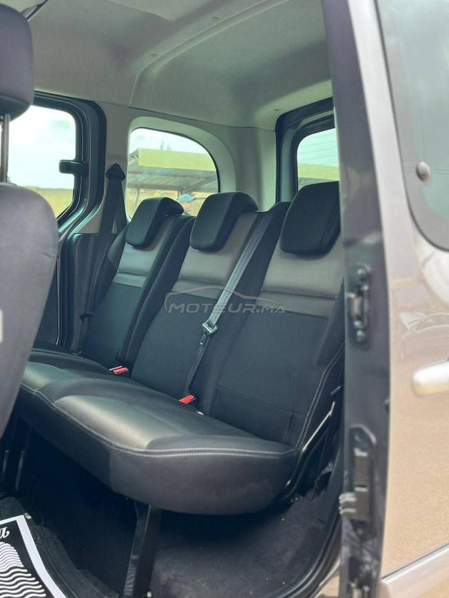 renault kangoo 2021