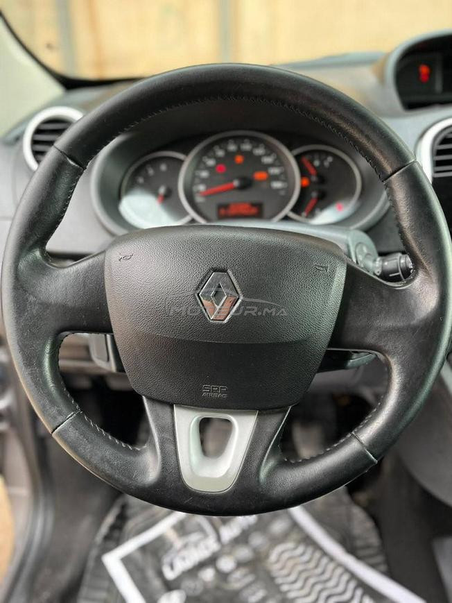renault kangoo 2021
