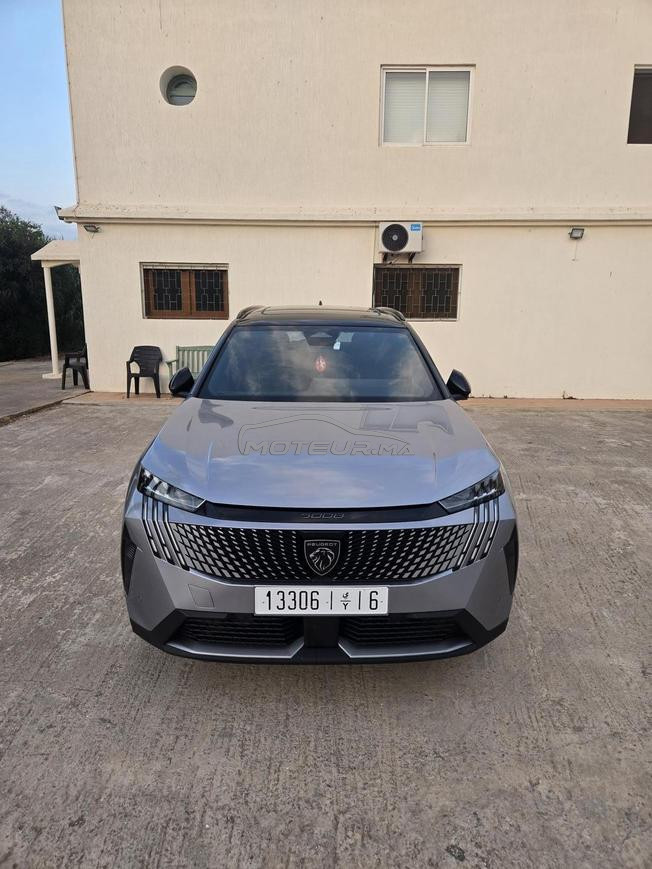 Peugeot 5008 Hybride Automatique 2025 à Bouznika