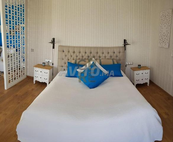 Très belle villa avec piscine en location meublée
