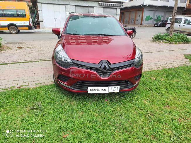 Clio climatisé 