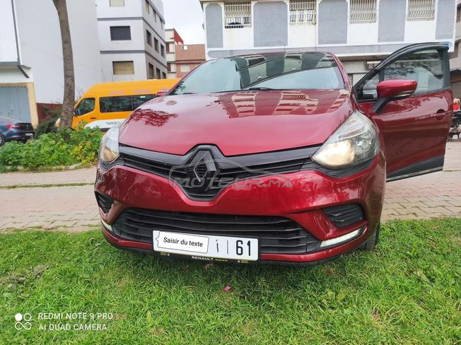 Clio climatisé 