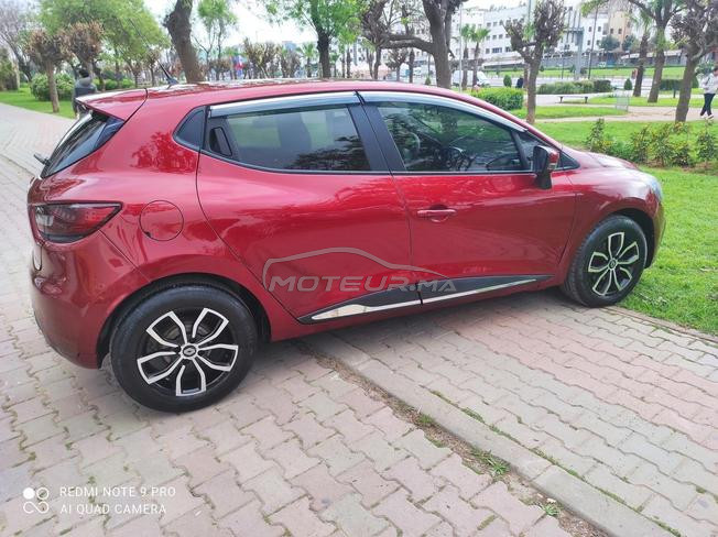 Clio climatisé 
