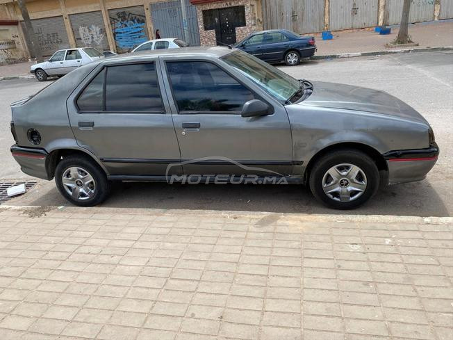 Renault 19