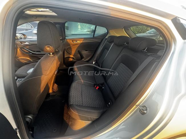Opel Astra Diesel Automatique 2019 à Rabat