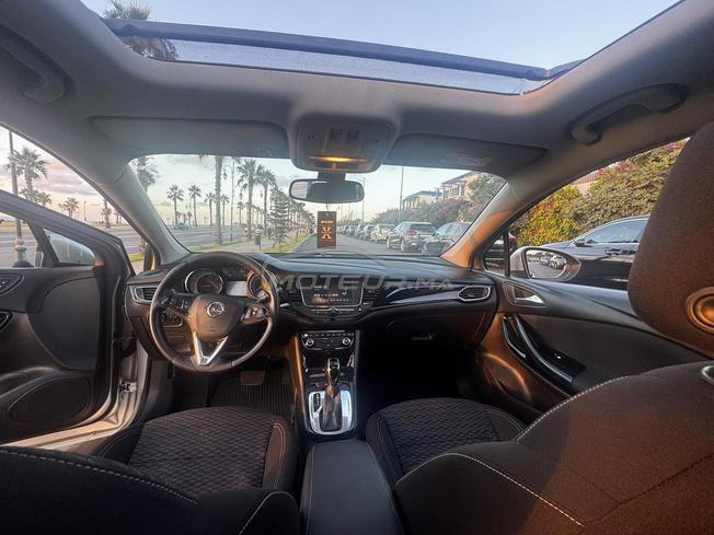 Opel Astra Diesel Automatique 2019 à Rabat