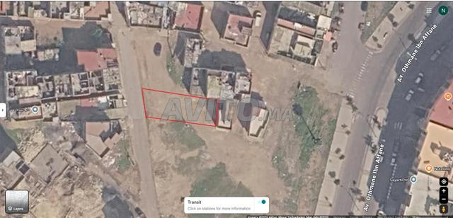 Terrain R+2 de 243 m² à Saisir
