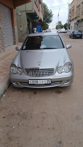 Mercedes 220